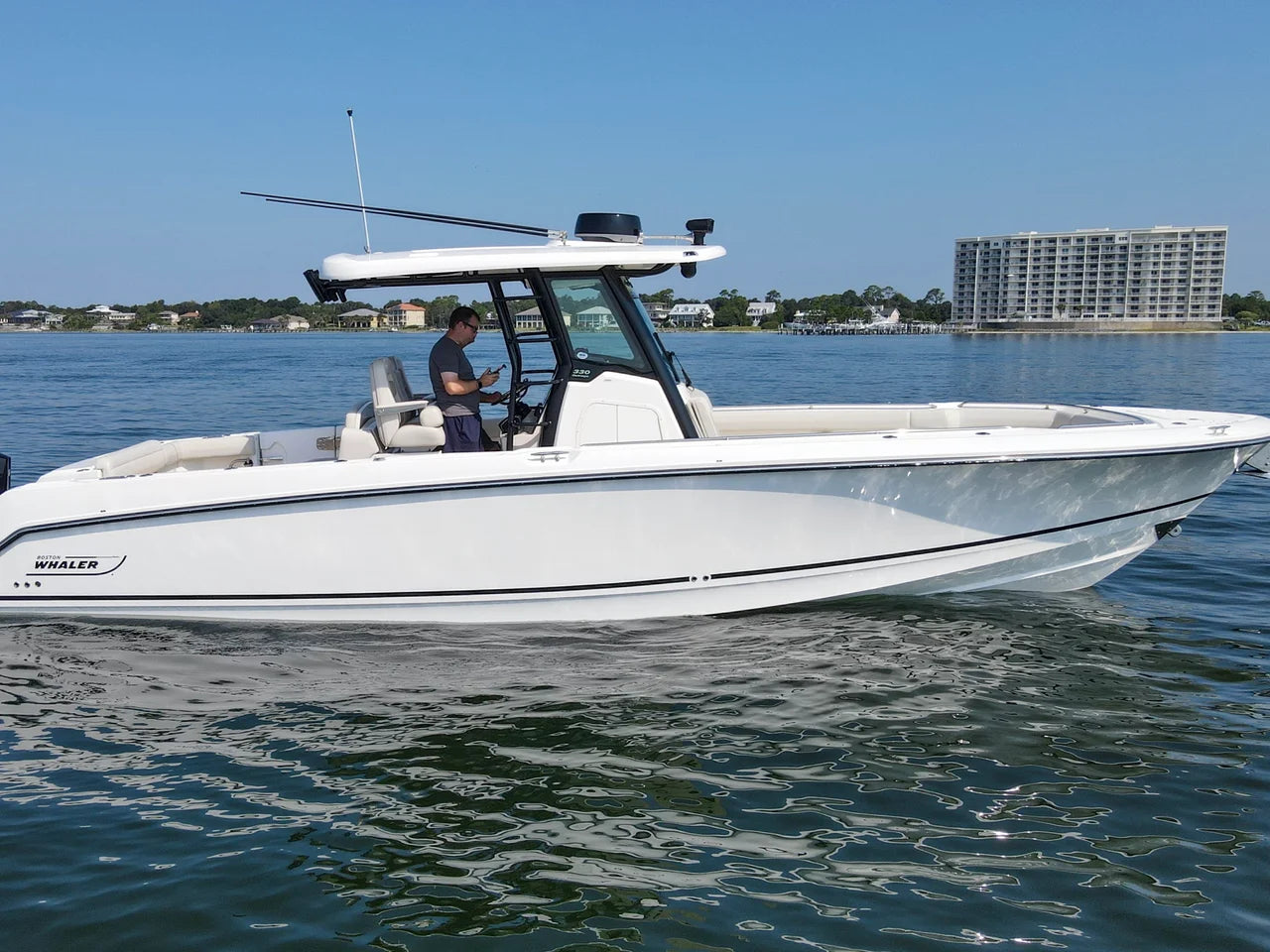 2023 Boston Whaler 330R 33.0 feet, Pensacola, Florida #61