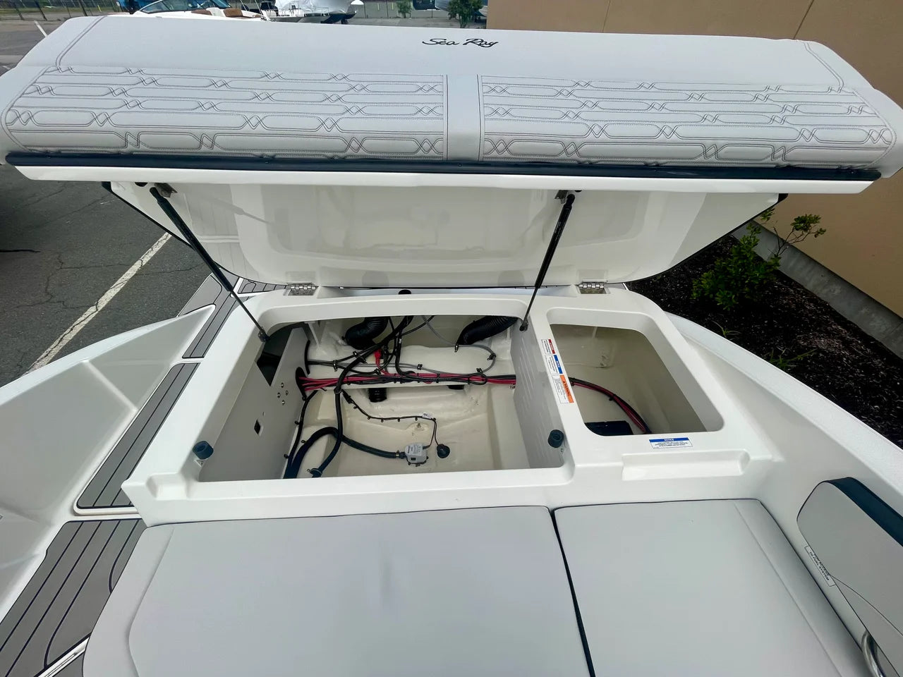 2026 Sea Ray SPX 210 Outboard 21.0 feet, Danvers, Massachusetts #6