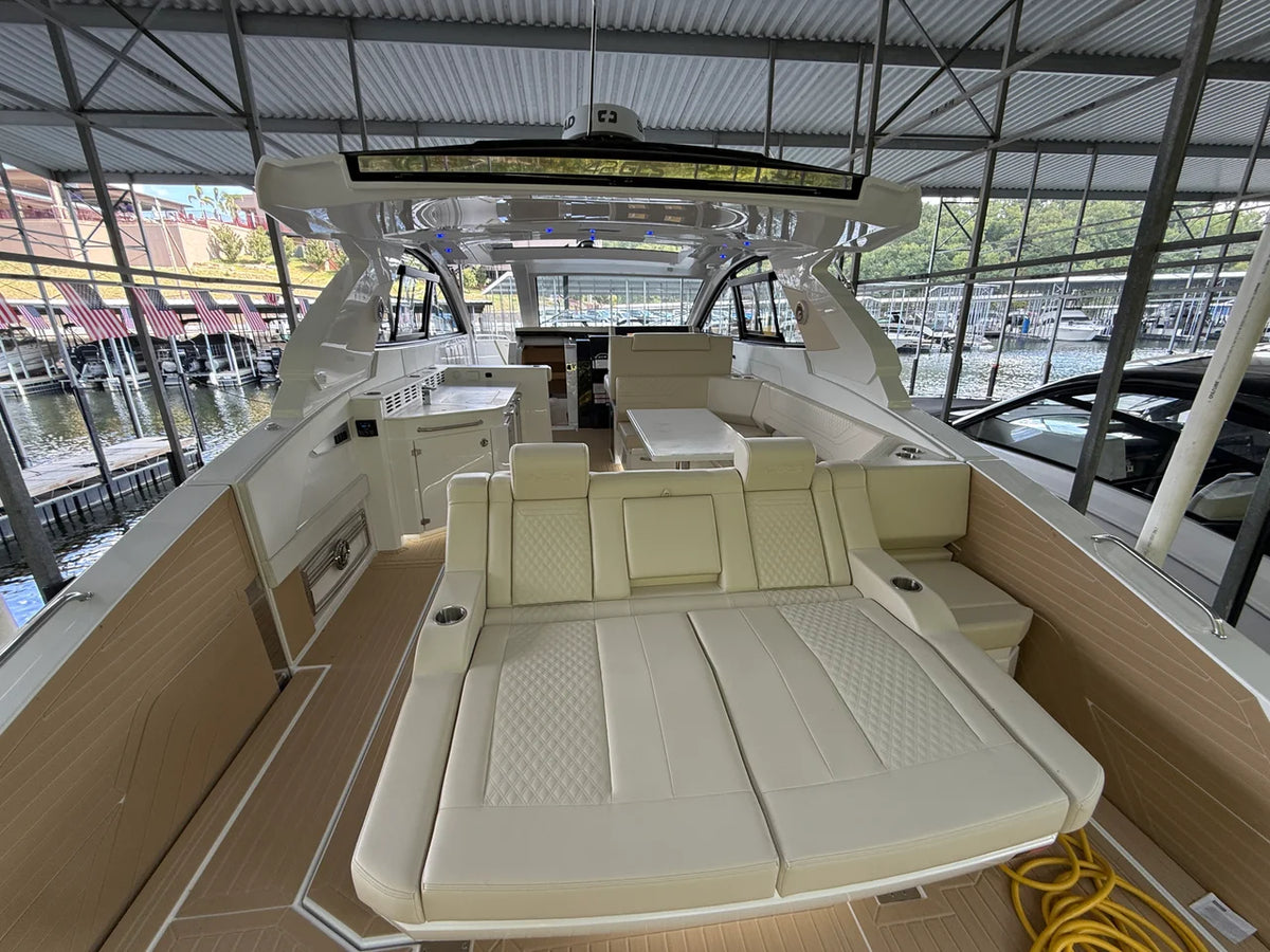 2027 Cruisers Yachts 42 GLS 42.0 feet, Lake Ozark, MO #8