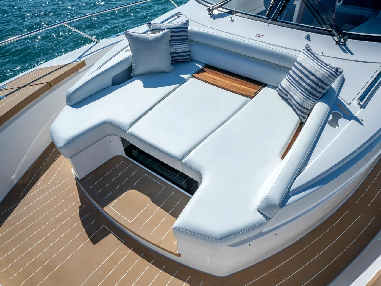 2026 Tiara Yachts 60 EX 60.0 feet, Inuvik, Northwest Territories #6