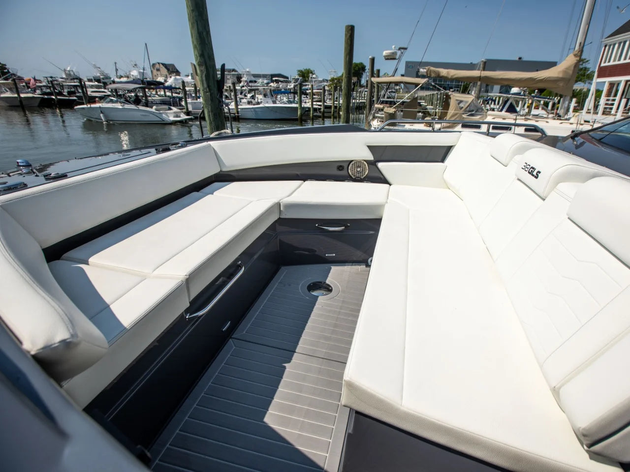 2024 Cruisers Yachts 38 GLS-OB SB 38.0 feet, Clearwater, Florida #72
