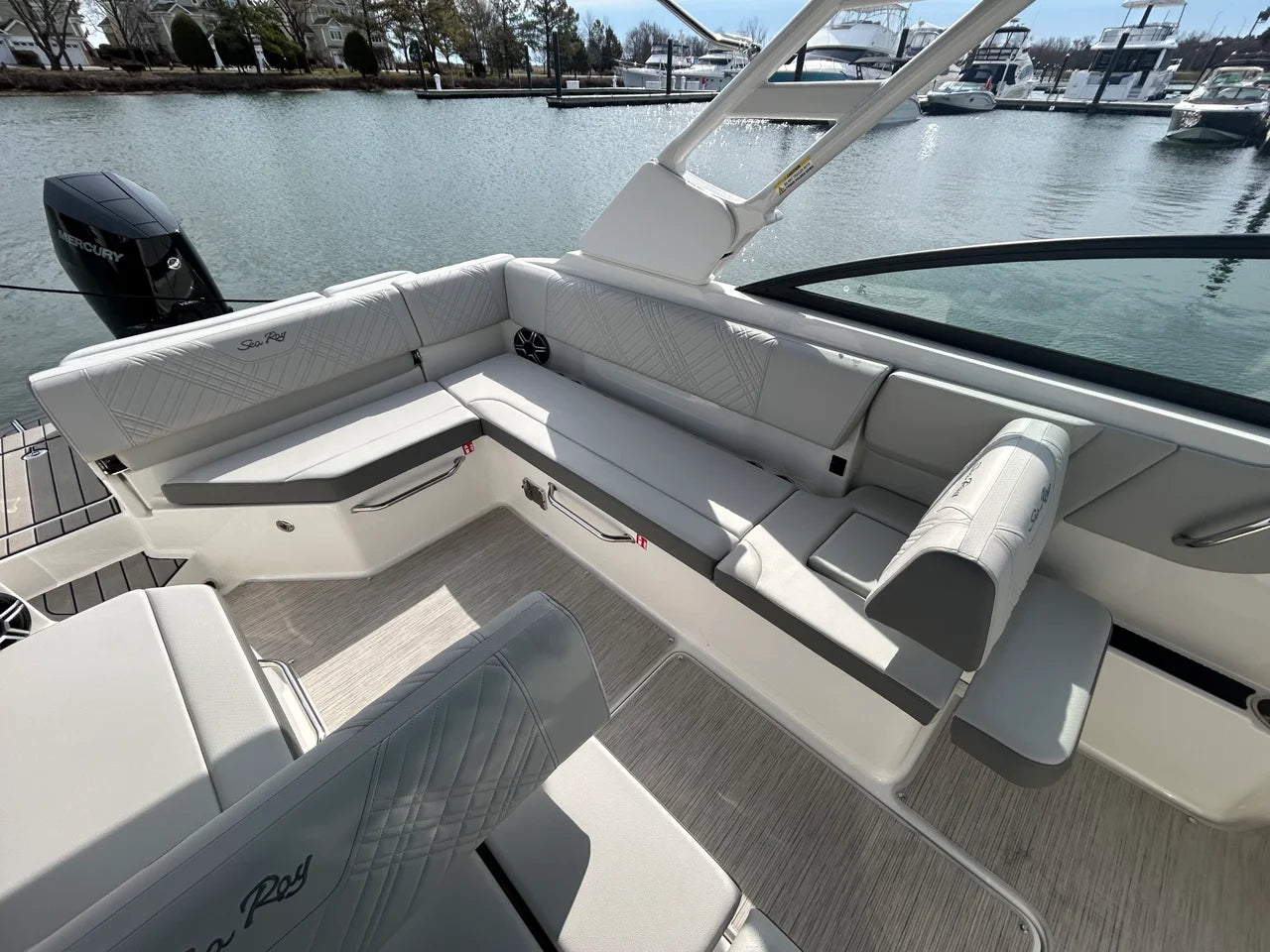 2026 Sea Ray SDX 270 Outboard 27.0 feet, Grasonville, MD #17