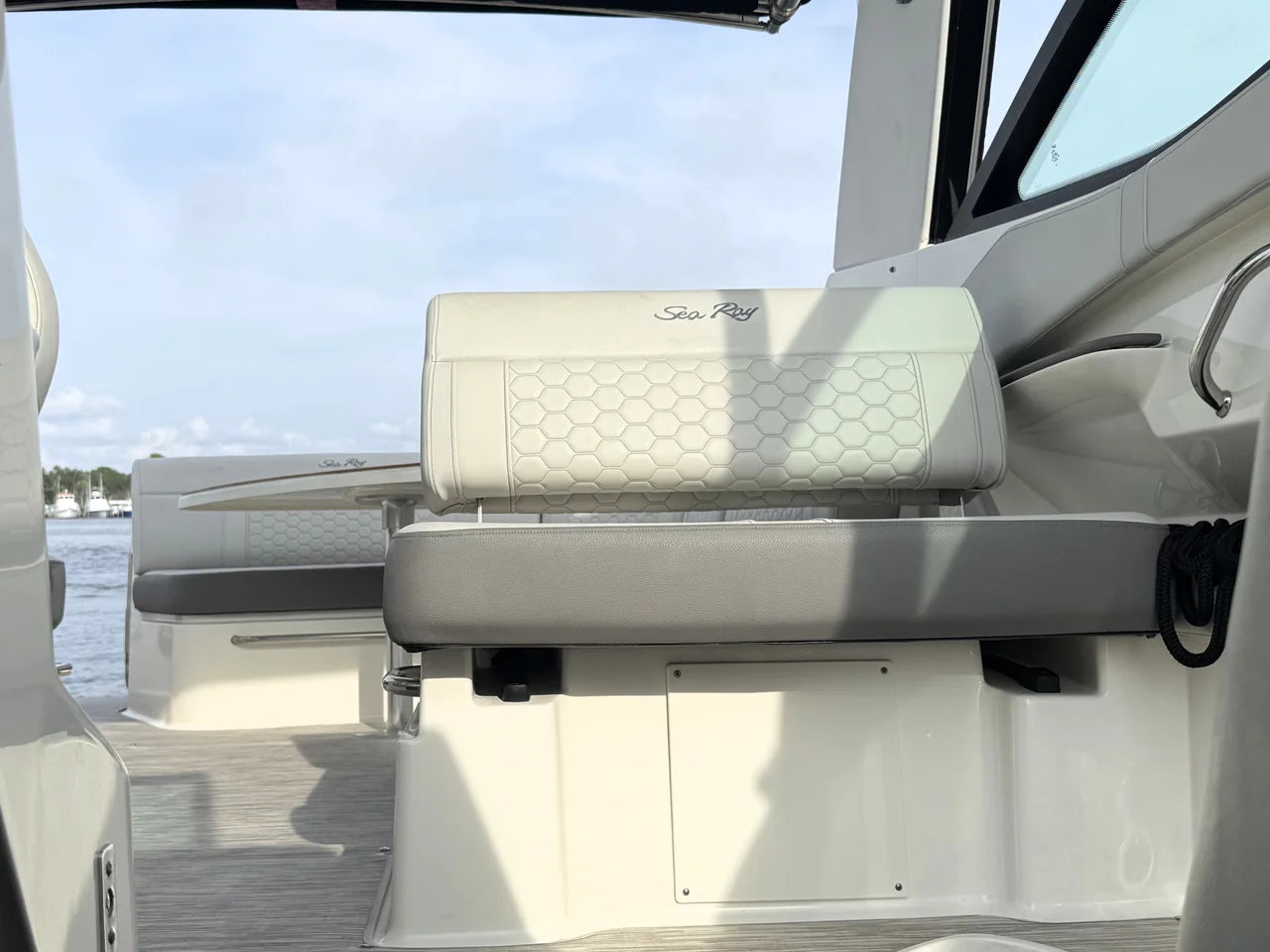 2023 Sea Ray 320 SUNDANCER 32.0 feet, Panama City, FL #40