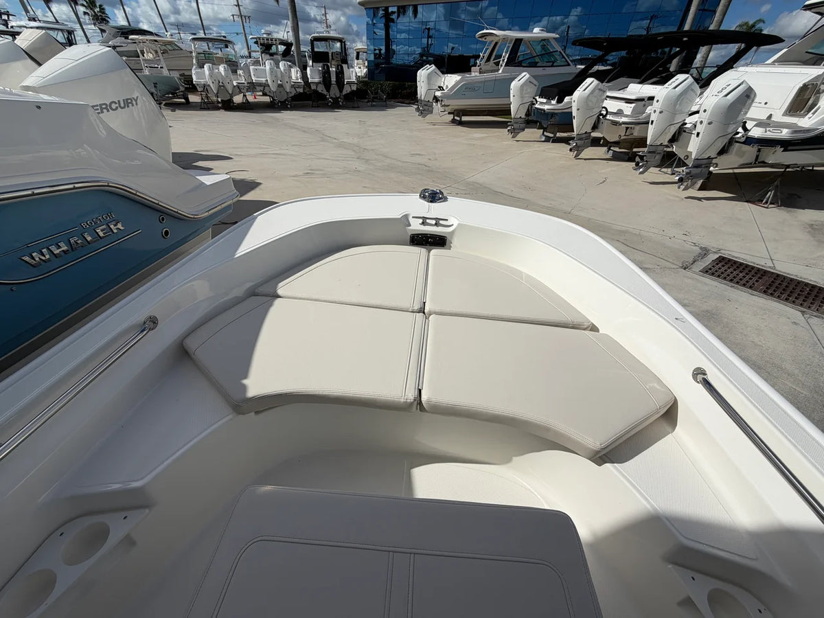 2027 Boston Whaler 170 Montauk 17.0 feet, Stuart, Florida #17