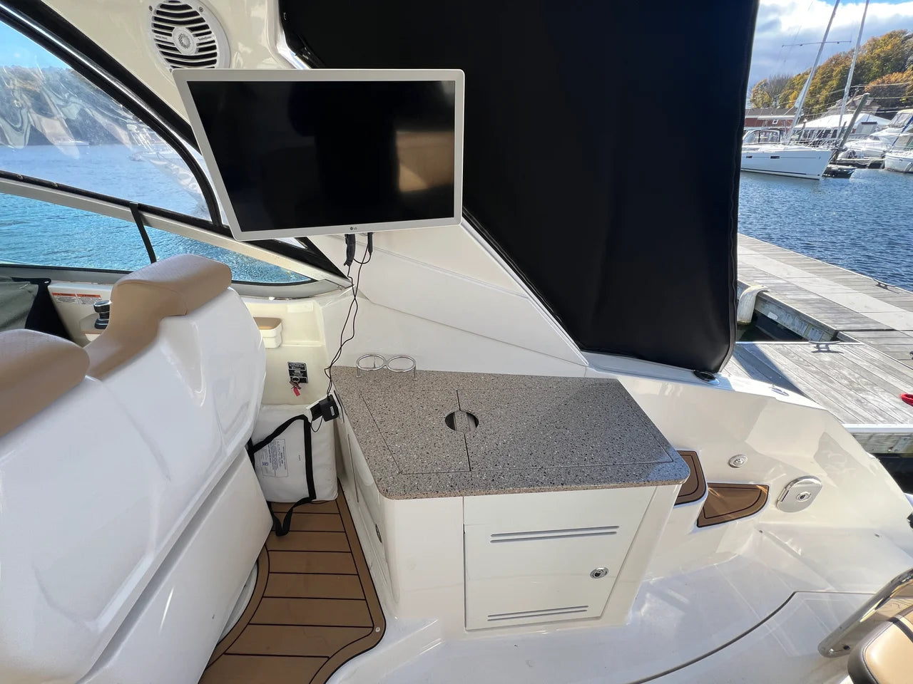 2018 Sea Ray 350 SUNDANCER 35.0 feet, Wakefield, RI #14
