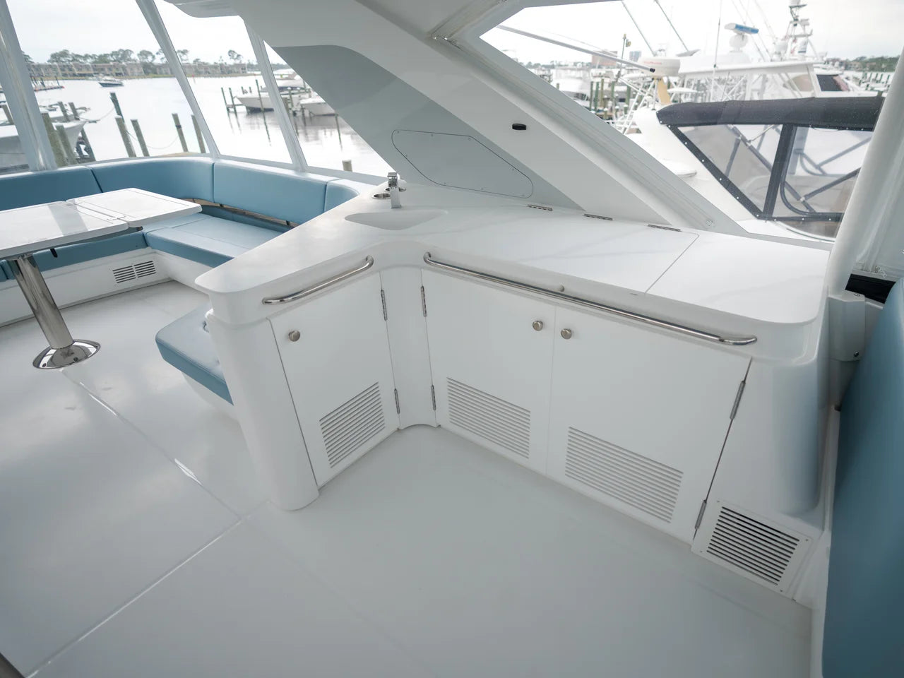 2026 Cruisers Yachts 57 FLY 57.0 feet, Panama City, FL #39