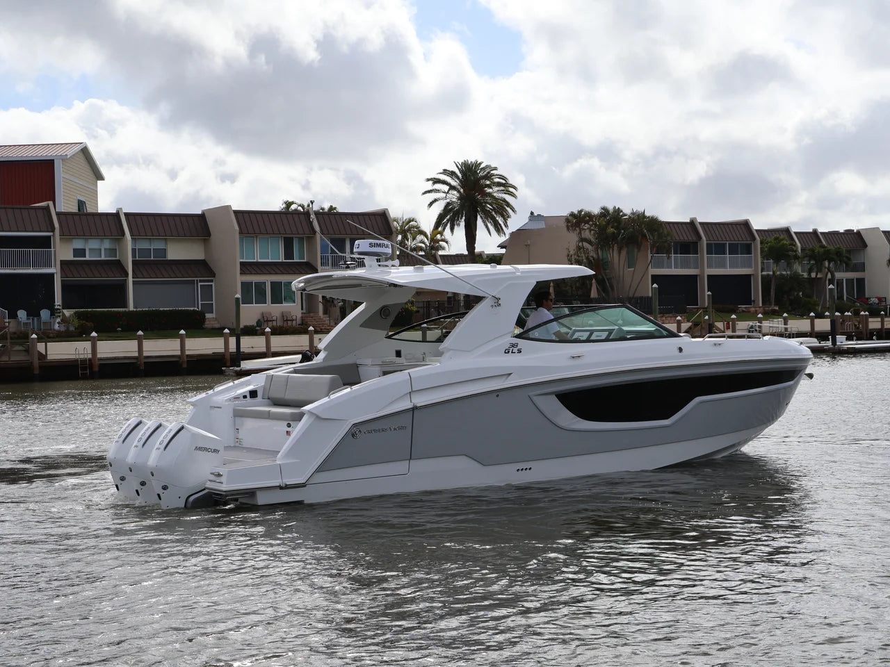 2026 Cruisers Yachts 38 GLS Outboard 38.0 feet, Naples, Florida #8
