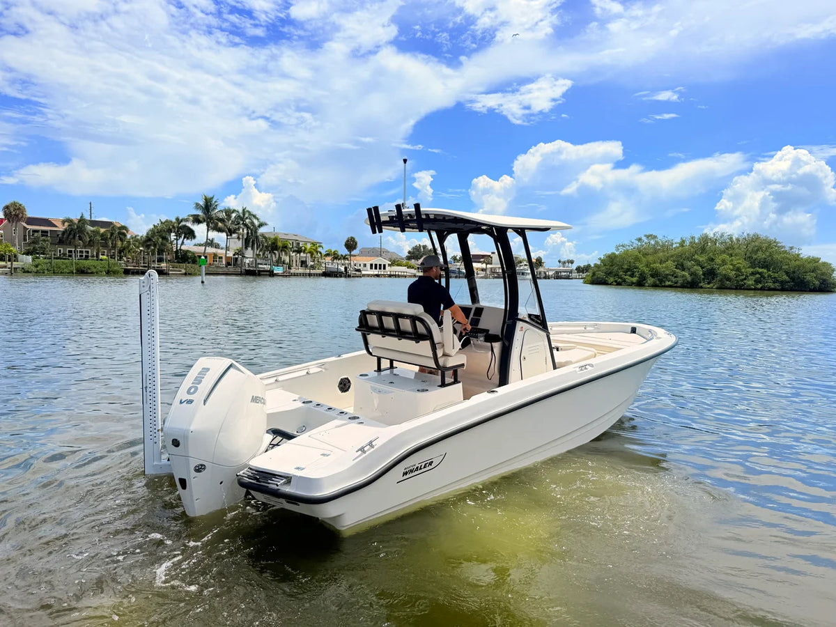2027 Boston Whaler 220 Dauntless 22.0 feet, St Petersburg, FL #14