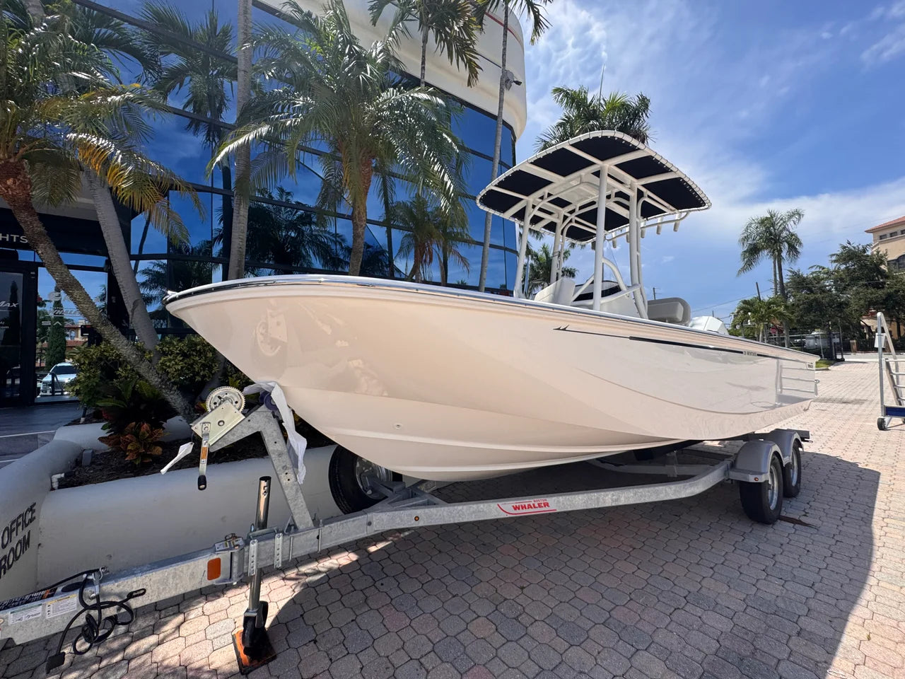 2026 Boston Whaler 210 Montauk 21.0 feet, Pompano Beach, Florida #5