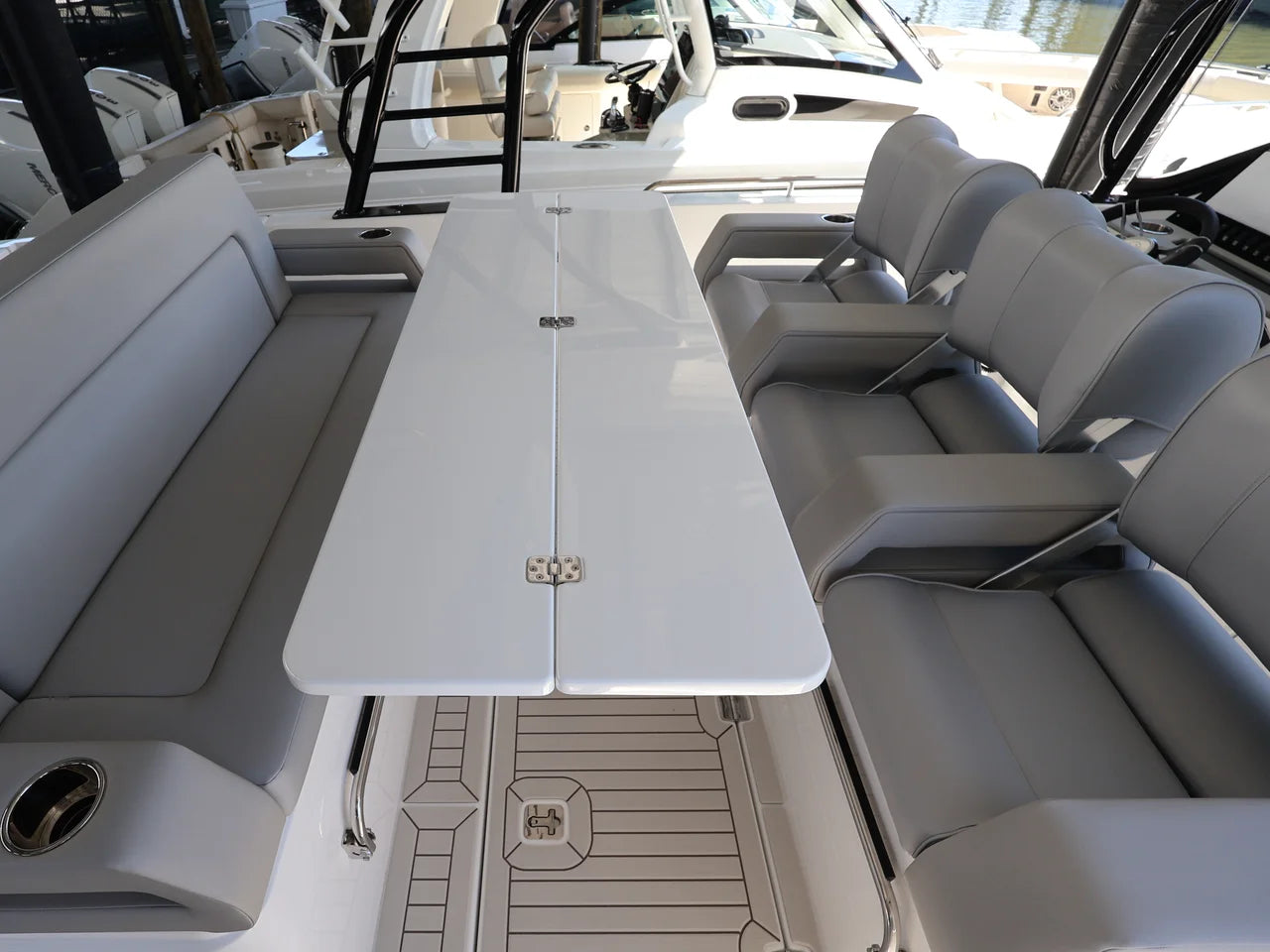 2026 Cruisers Yachts 38 VTR 38.0 feet, Naples, Florida #24