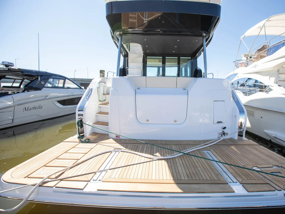2027 Cruisers Yachts 50 FLY 50.0 feet, Brick Township, New Jersey #57