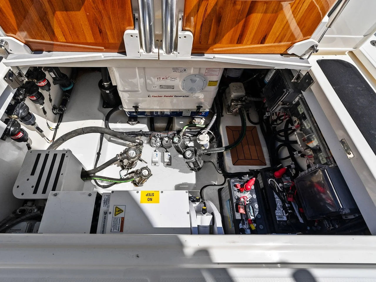 2025 Boston Whaler 405 CONQUEST 41.0 feet, St Petersburg, FL #72