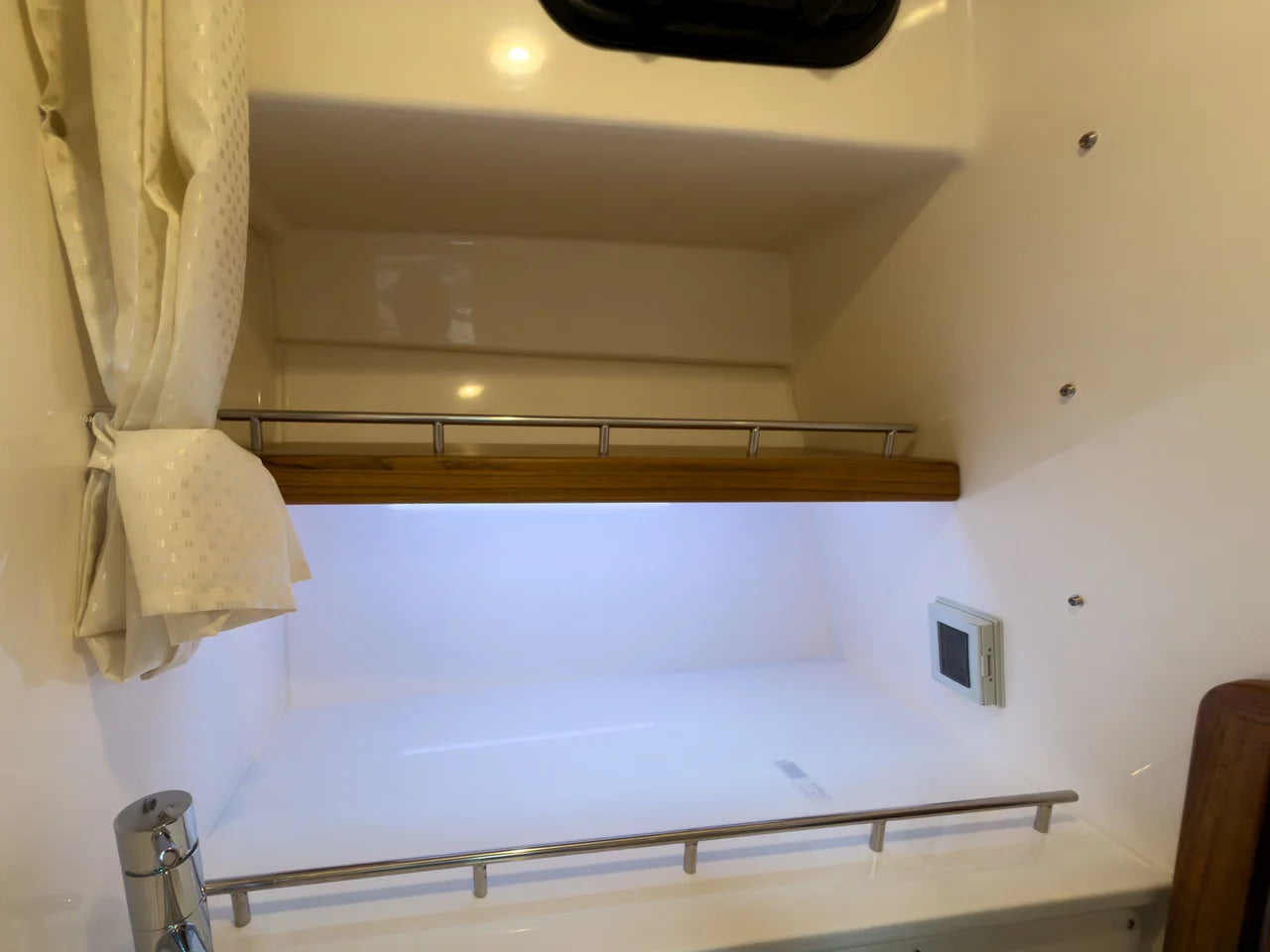 2026 Boston Whaler 350 Realm 35.0 feet, Fort Myers, Florida #22
