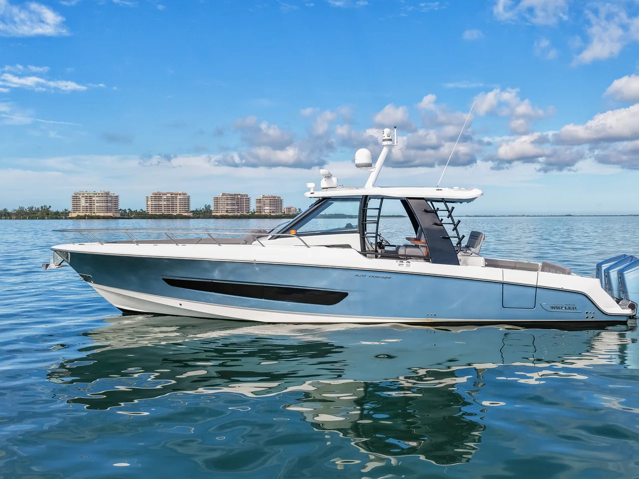 2023 Boston Whaler 420 OUTRAGE 42.0 feet, Fort Myers, FL #5