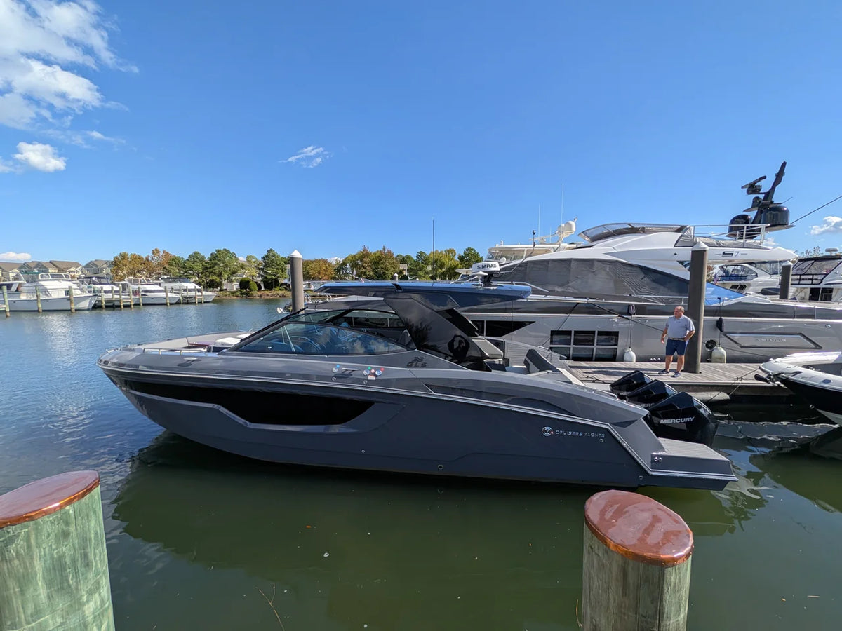 2024 Cruisers Yachts 38 GLS-OB 38.0 feet, Grasonville, MD #11