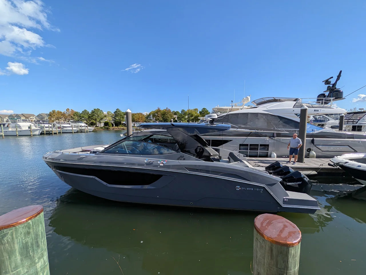 2024 Cruisers Yachts 38 GLS-OB 38.0 feet, Grasonville, MD #11