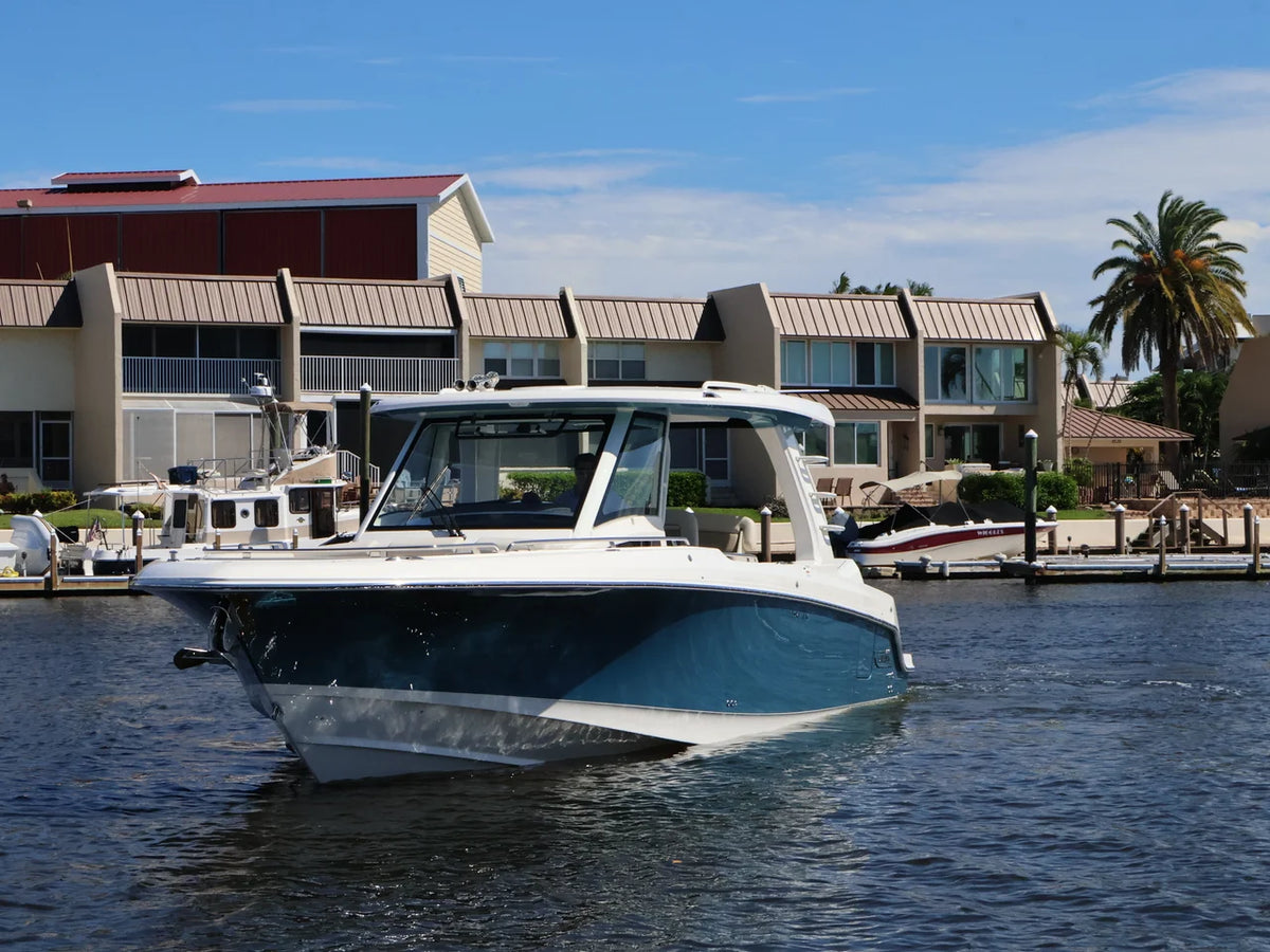 2027 Boston Whaler 350 Realm 35.0 feet, Naples, Florida #4