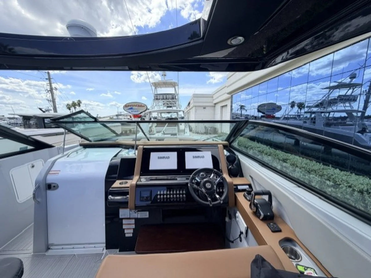 2024 Cruisers Yachts 38 GLS OB 38.0 feet, Stuart, Florida #4
