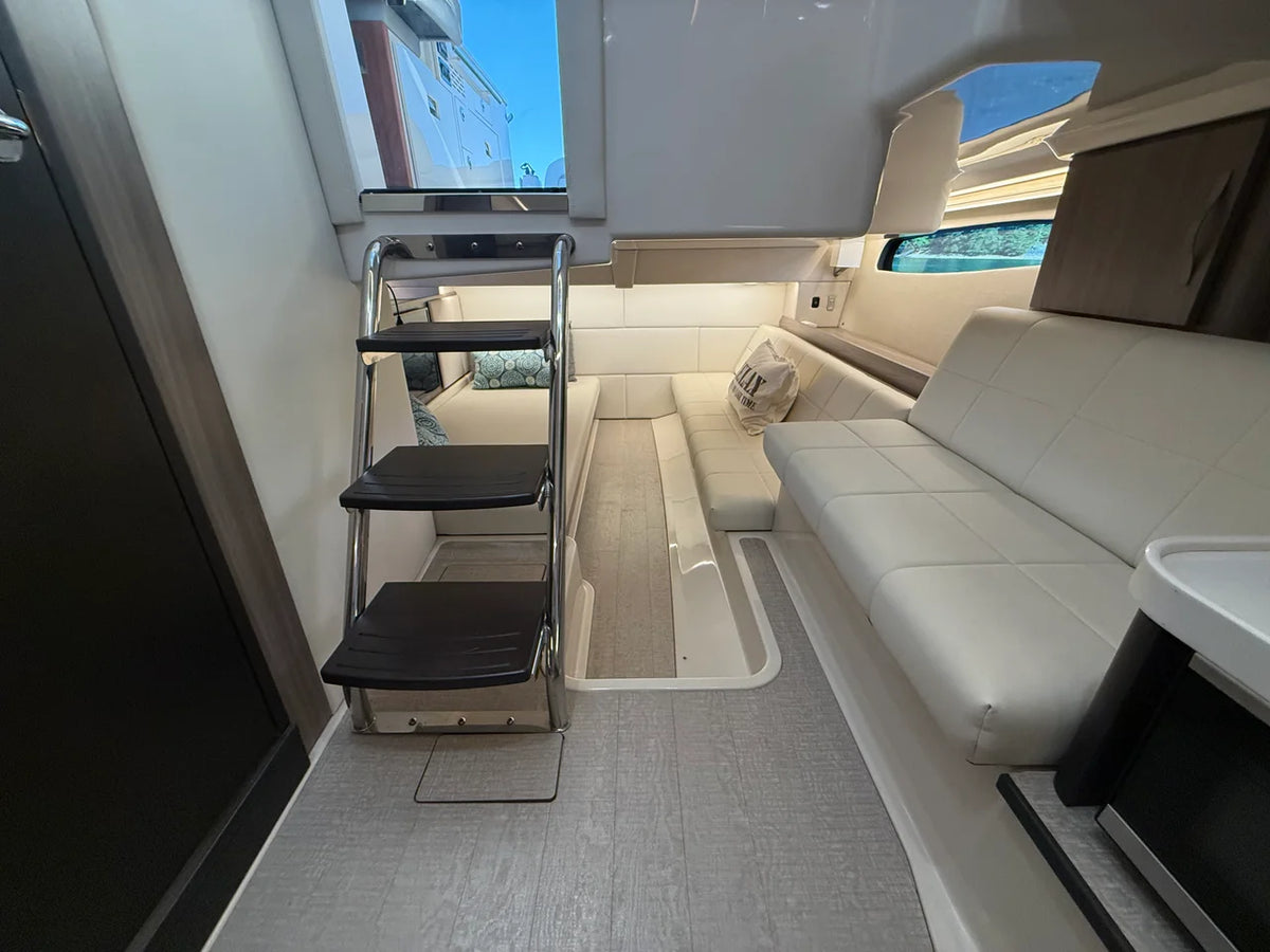 2021 Regal 36 GRANDE COUPE 36.0 feet, Cumming, GA #56