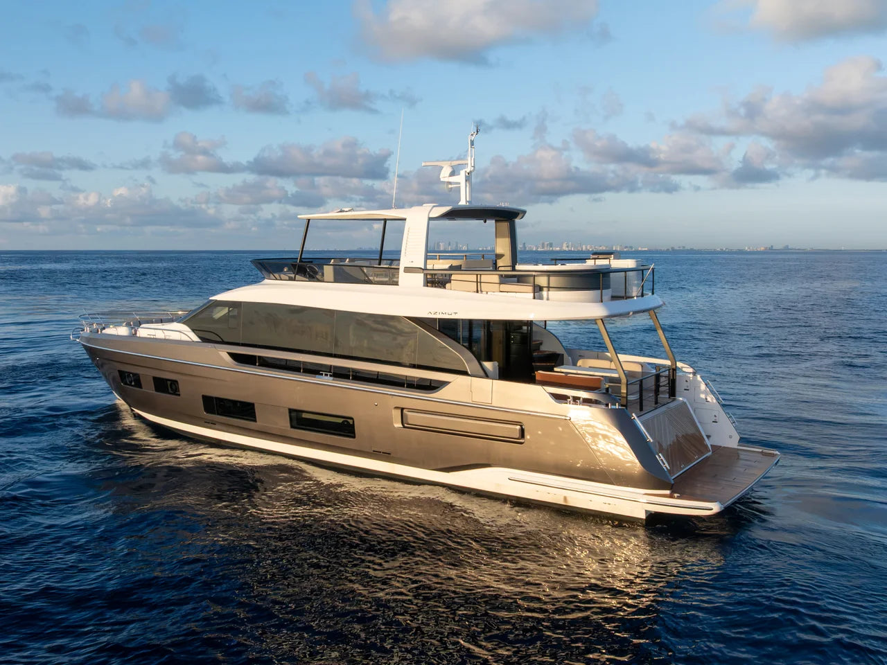2027 Azimut Fly 82 82.0 feet, Pompano Beach, FL #5