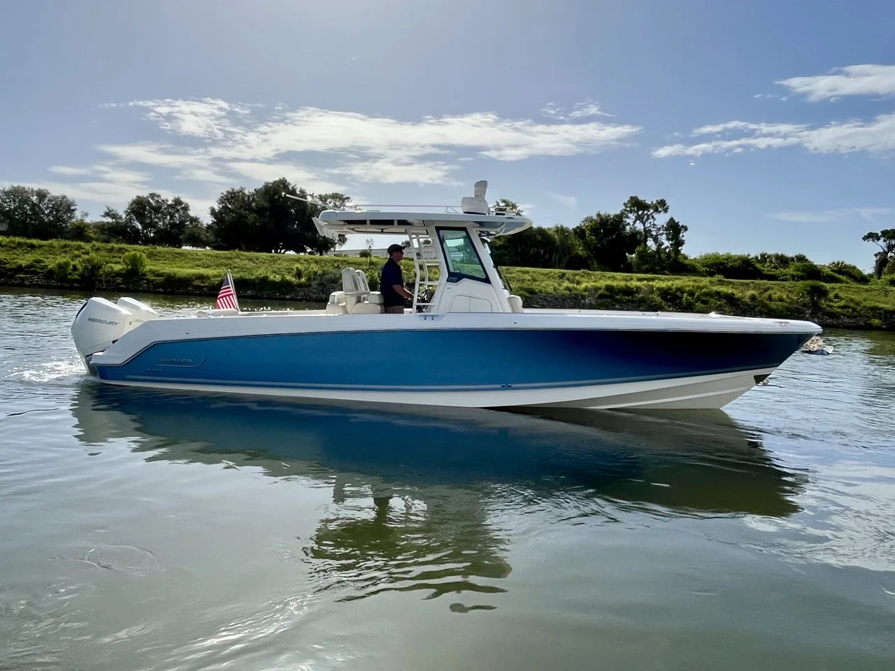 2020 Boston Whaler 330 OUTRAGE 33.0 feet, Venice, Florida #9