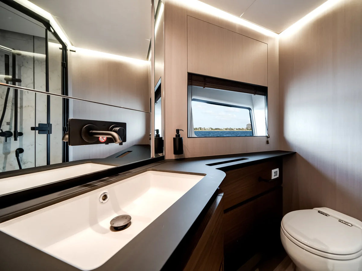 2026 Azimut S8 80.0 feet, Jupiter, Florida #16