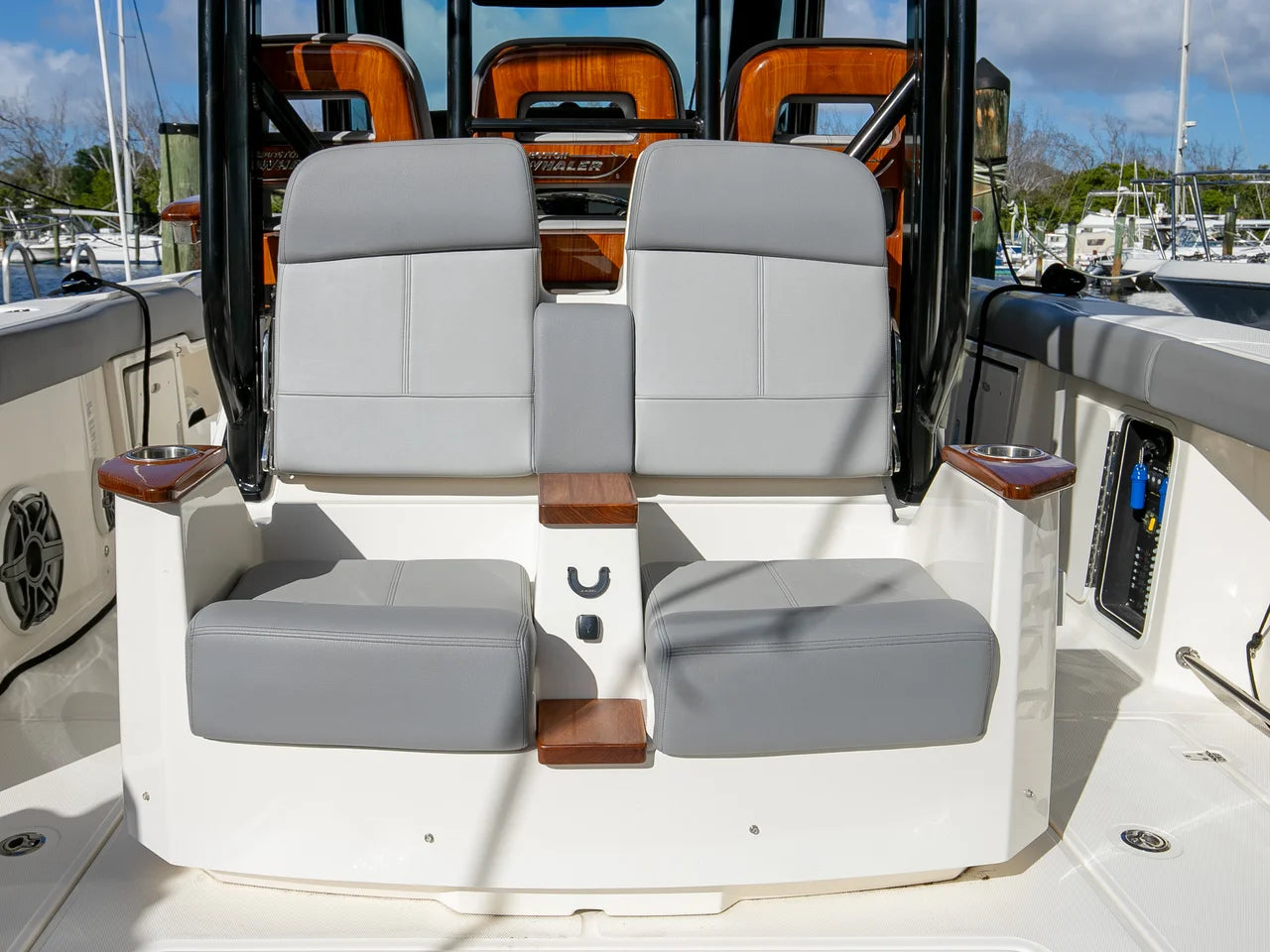 2023 Boston Whaler 360 OUTRAGE 36.0 feet, Pompano Beach, FL #7