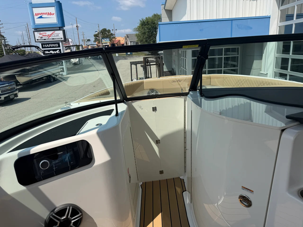 2026 Sea Ray SDX 250 Outboard 25.0 feet, Osage Beach, Missouri #58
