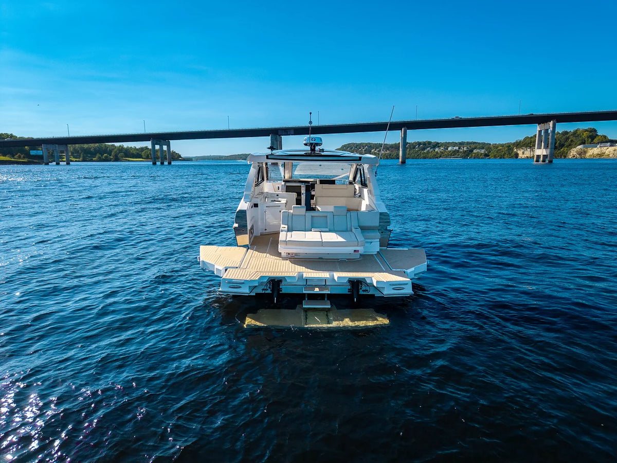 2027 Cruisers Yachts 42 GLS 42.0 feet, Lake Ozark, MO #17
