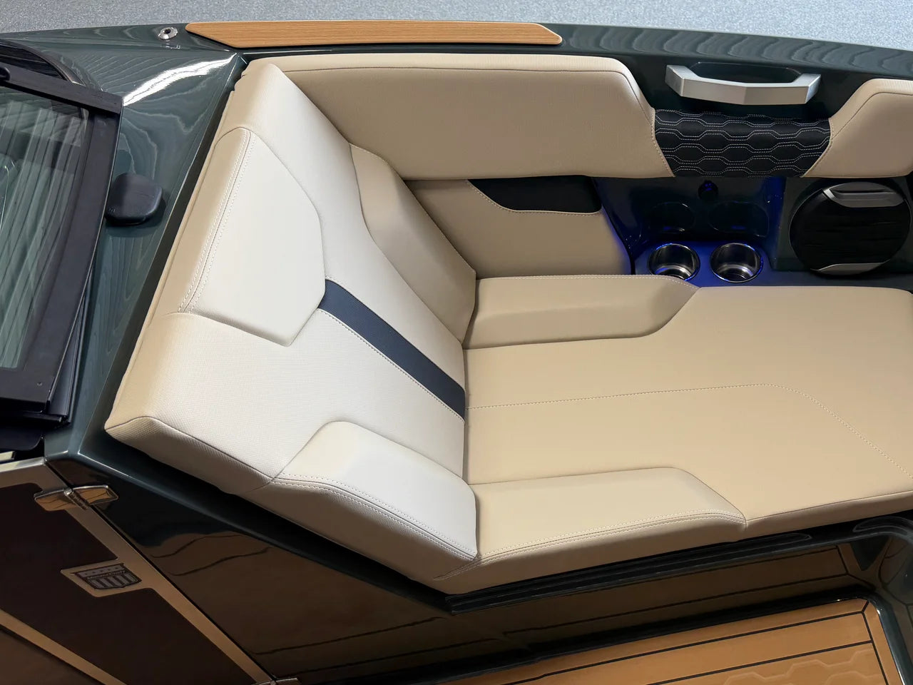 2027 Mastercraft XT24 24.0 feet, Nisswa, Minnesota #88