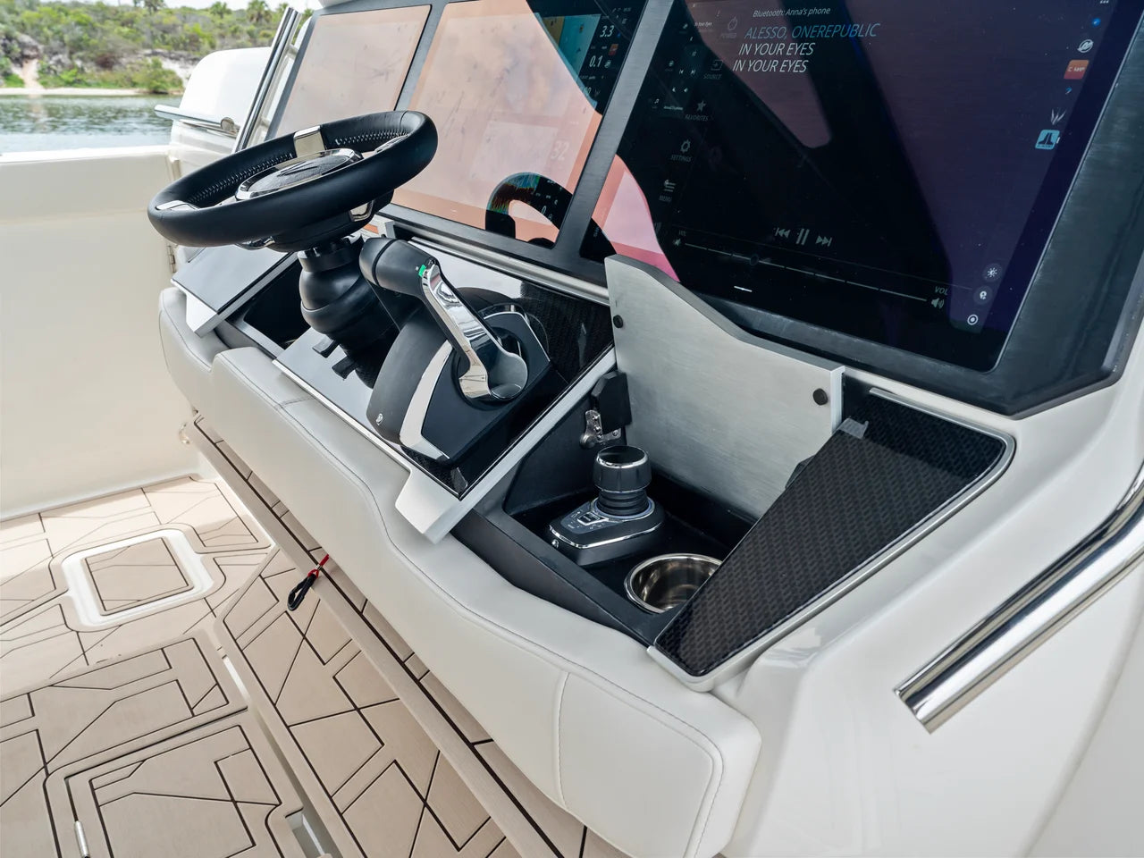 2027 Ducari 37 XIV 37.0 feet, Jupiter, Florida #74
