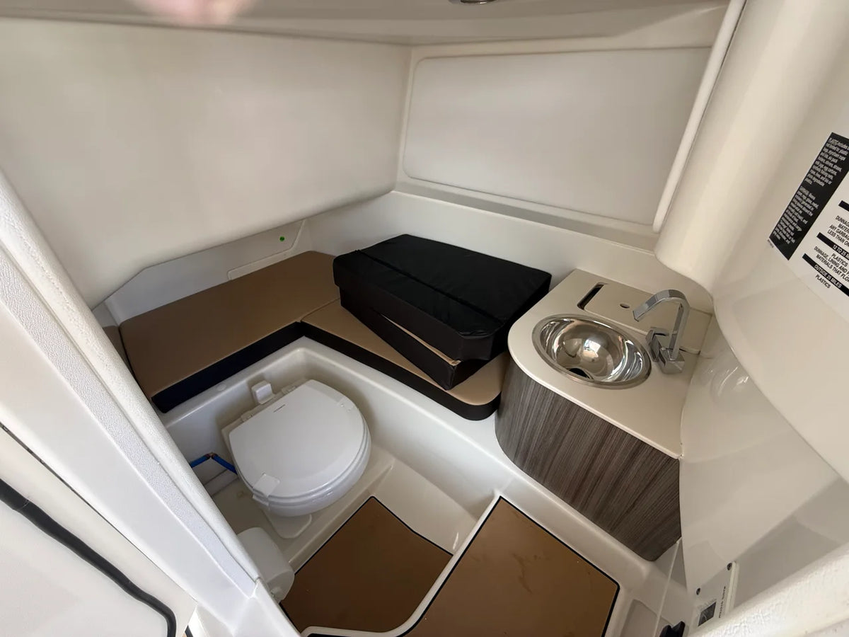 2026 Sea Ray SDX 270 Outboard 27.0 feet, Miami, FL #22