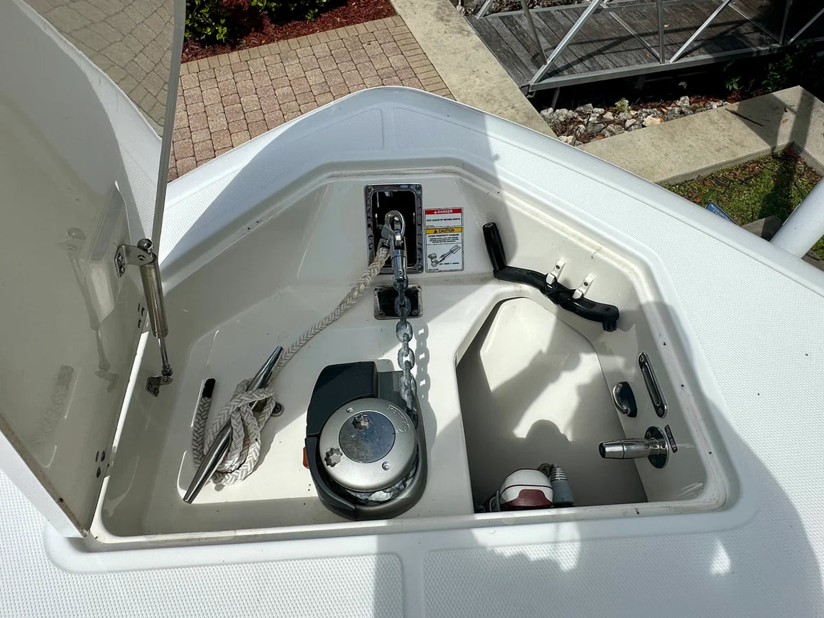 2021 Boston Whaler 350 REALM 35.0 feet, Fort Myers, FL #39