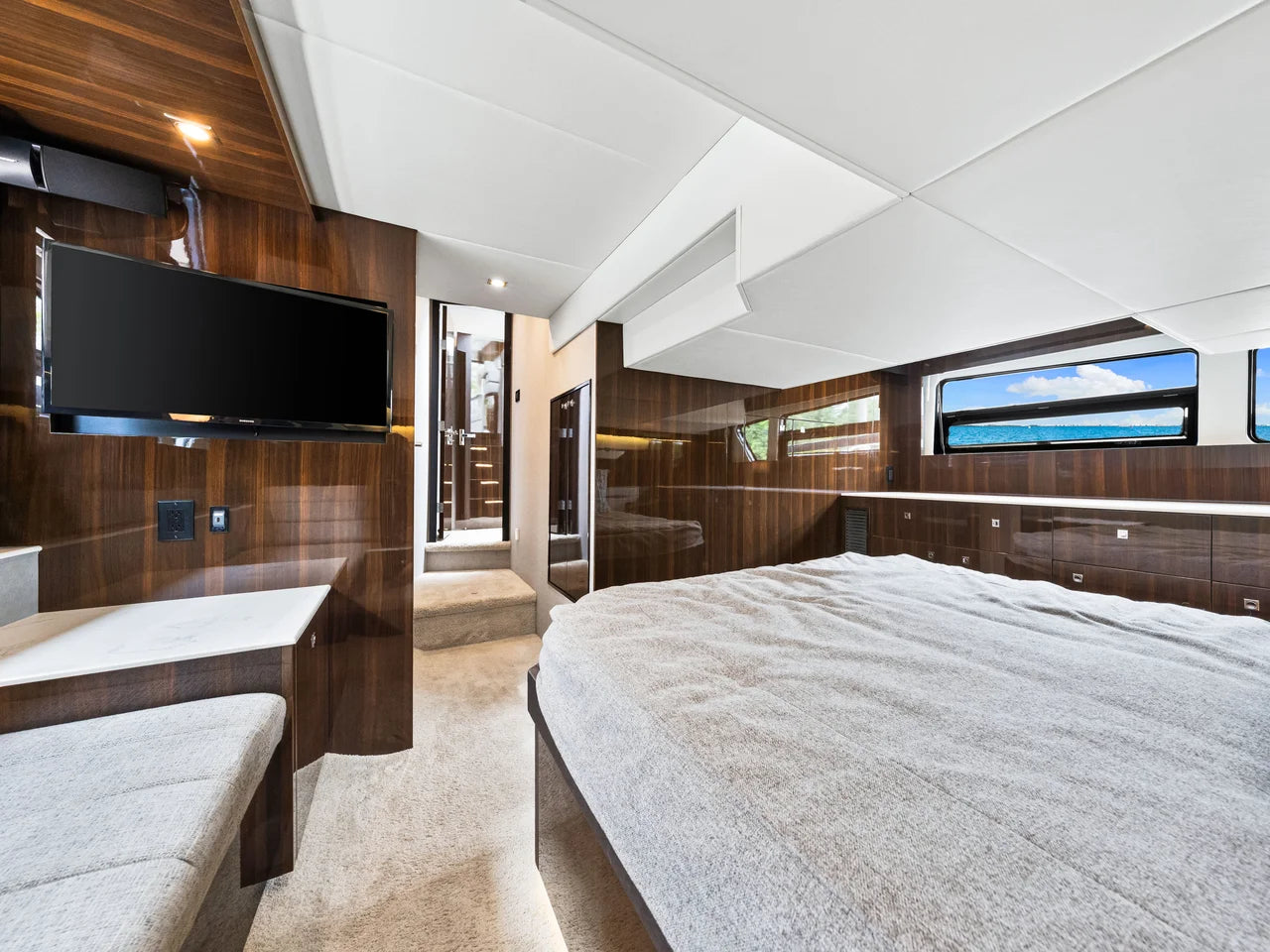 2022 Cruisers Yachts 46 Cantius 46.0 feet, Clearwater, Florida #68