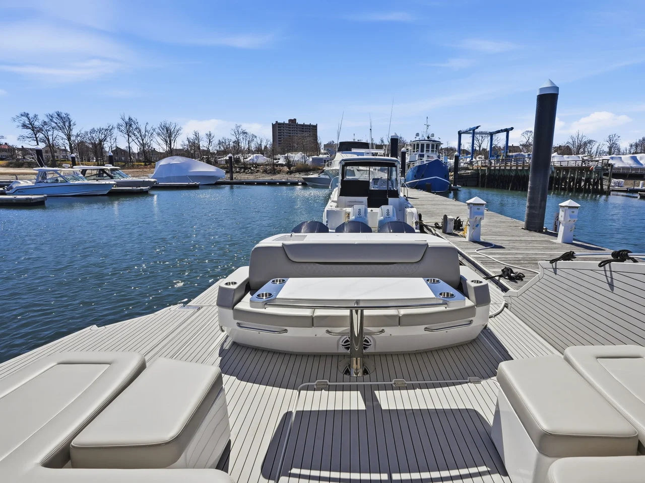 2026 Cruisers Yachts 50GLS OB 50.0 feet, Quincy, MA #16