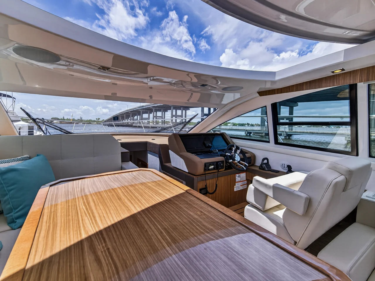 2026 Cruisers Yachts 46 Cantius 46.0 feet, Stuart, Florida #31