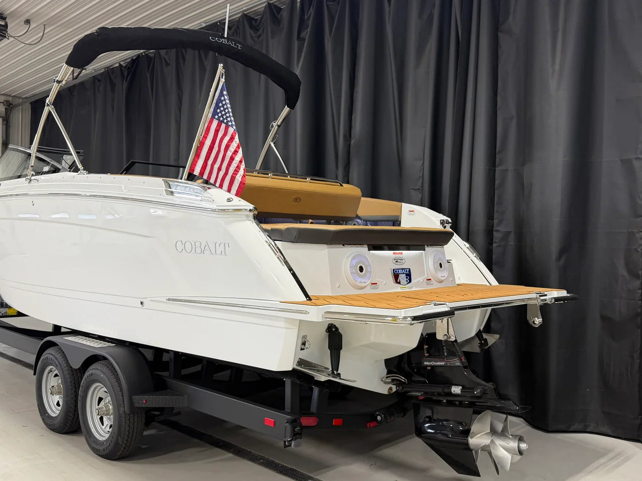 2027 Cobalt R8 28.0 feet, Crosslake, Minnesota #4
