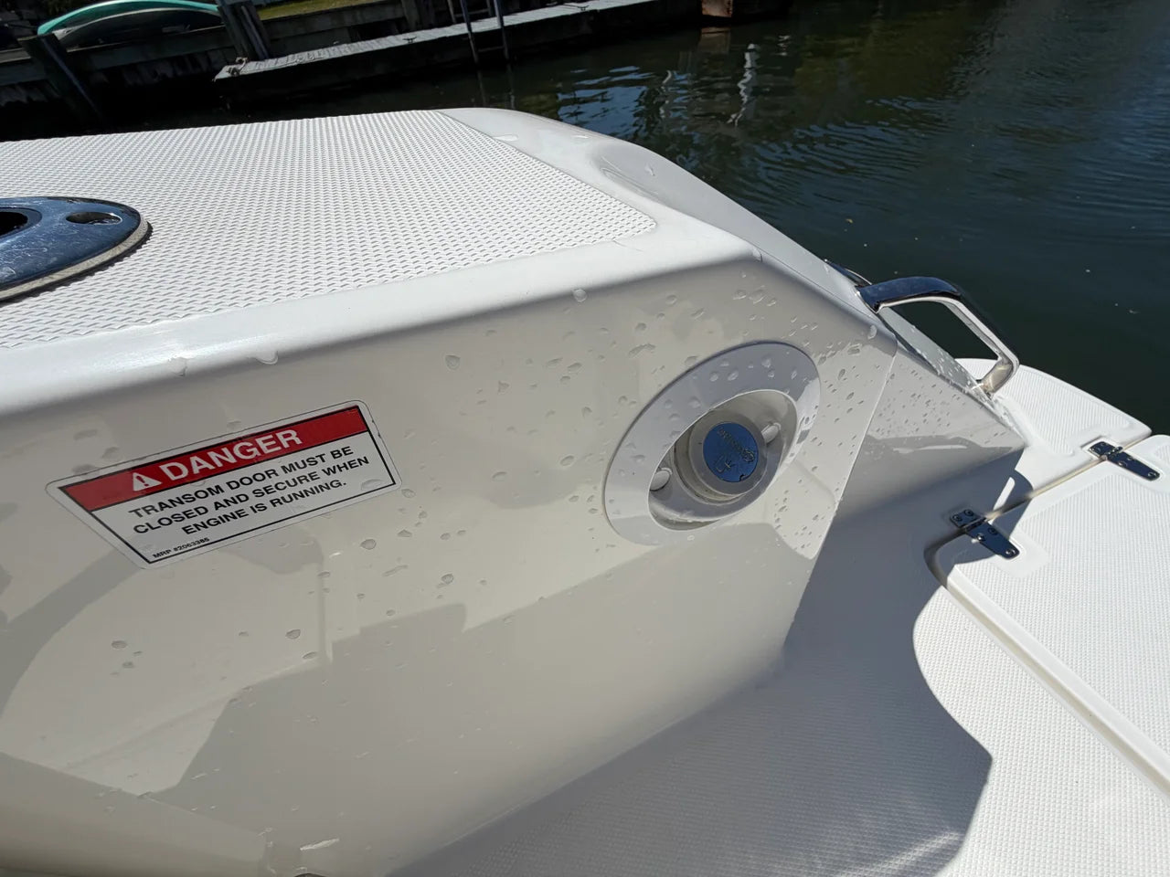 2024 Boston Whaler 330 OUTRAGE 33.0 feet, Huntington, NY #14