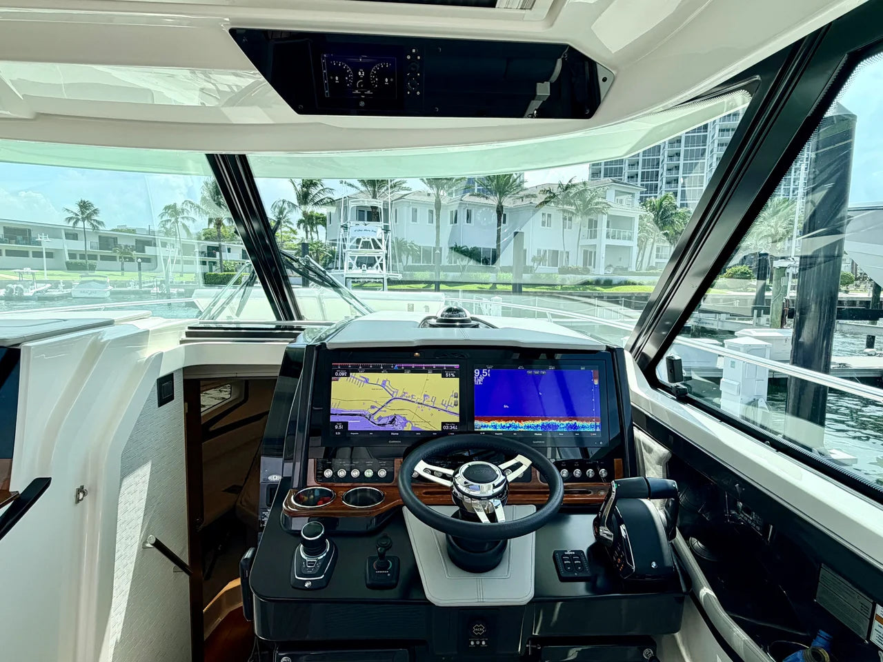 2022 Tiara Yachts 43 LE 43.0 feet, Jupiter, Florida #19