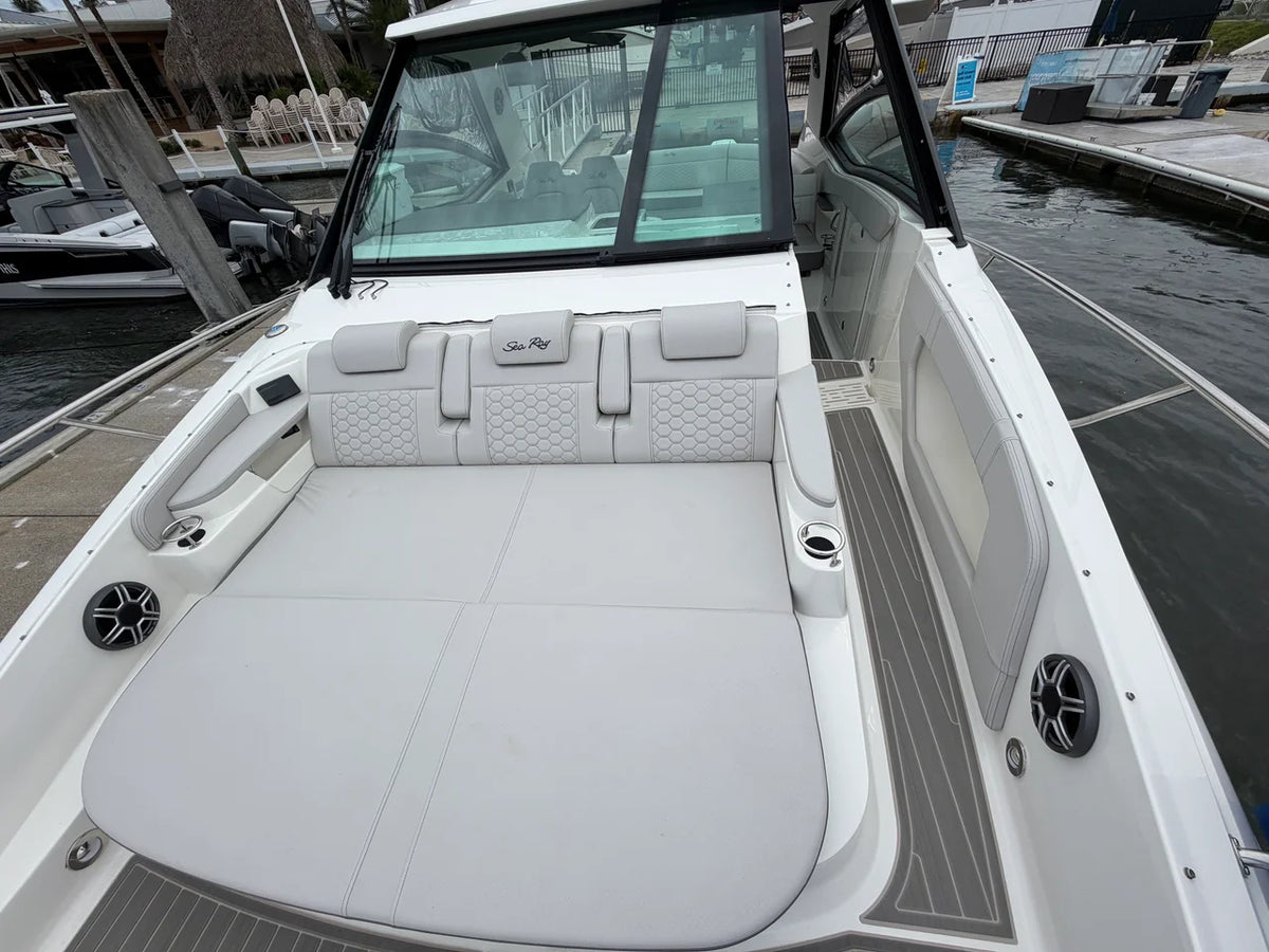 2027 Sea Ray Sundancer 320 Outboard 32.0 feet, Jupiter, Florida #25