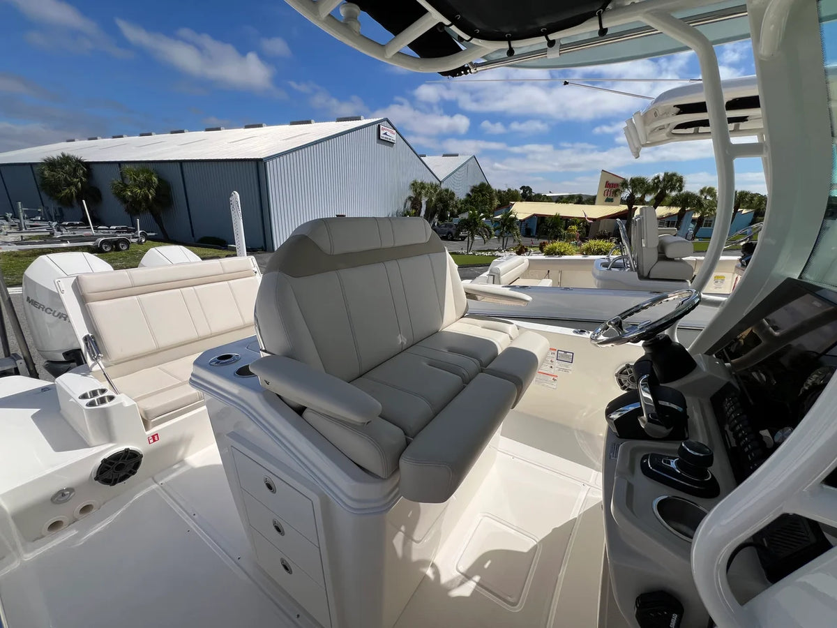 2027 Boston Whaler 280 Dauntless 28.0 feet, Venice, Florida #13