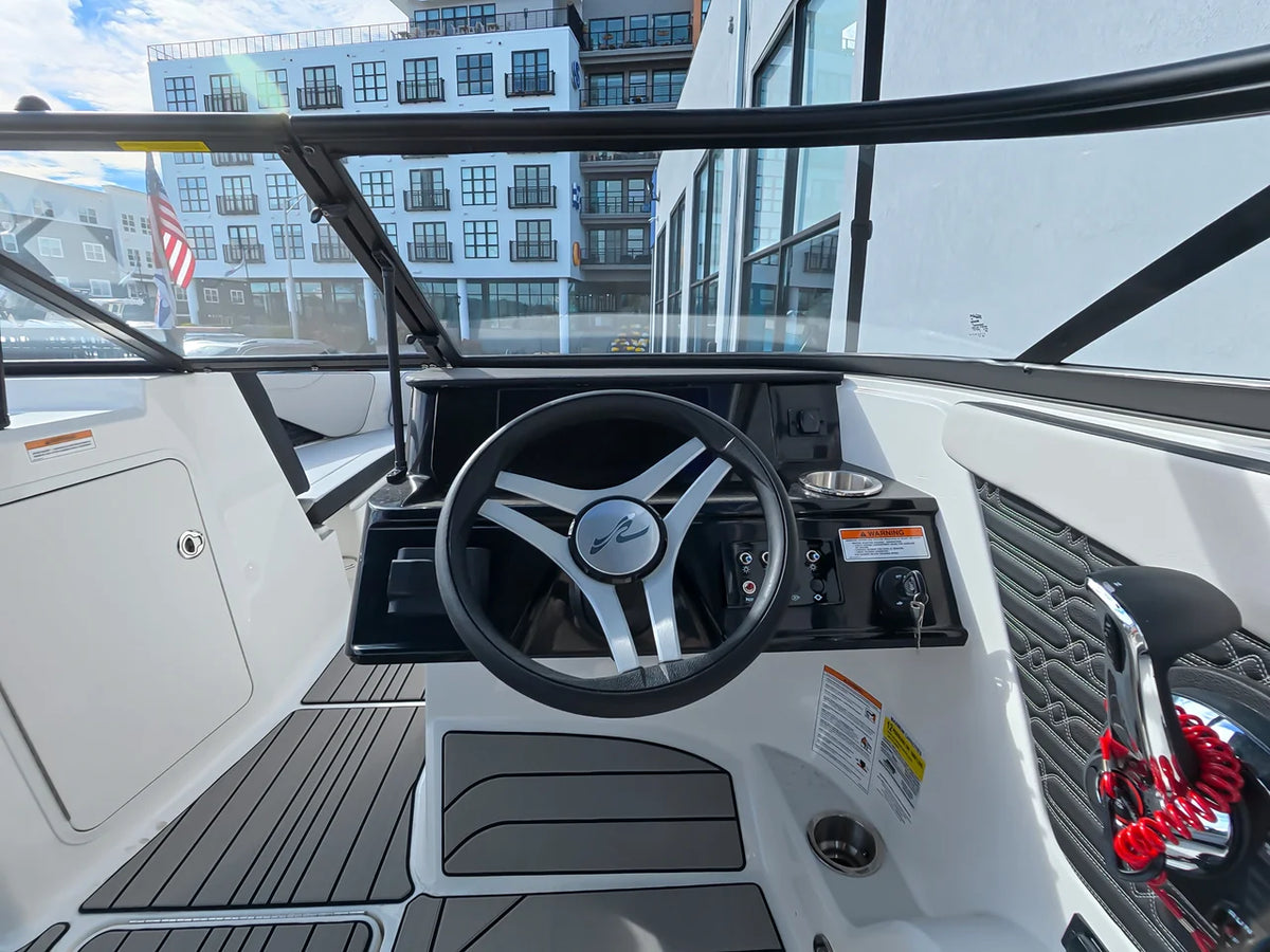2027 Sea Ray SPX 210 Outboard 21.0 feet, Norwalk, Connecticut #27
