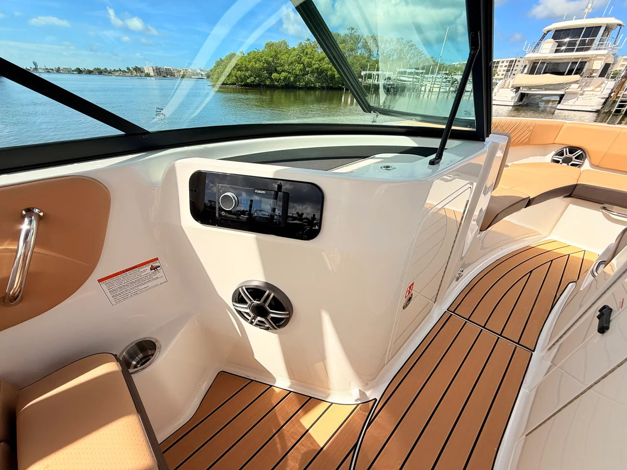 2027 Sea Ray SDX 230 Outboard 23.0 feet, St Petersburg, FL #41