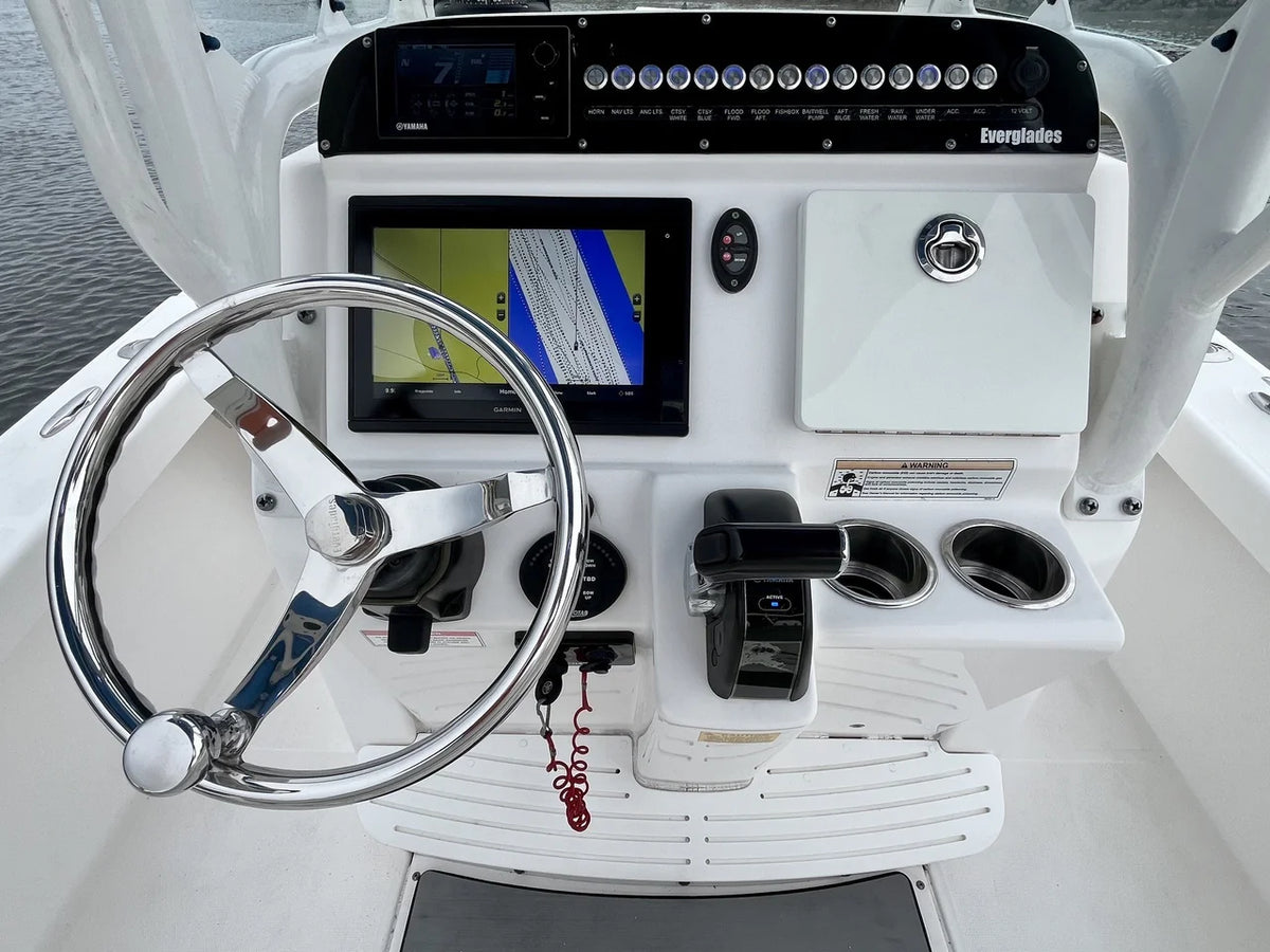 2017 Everglades 243 CENTER CONSOLE 24.0 feet, Venice, Florida #11