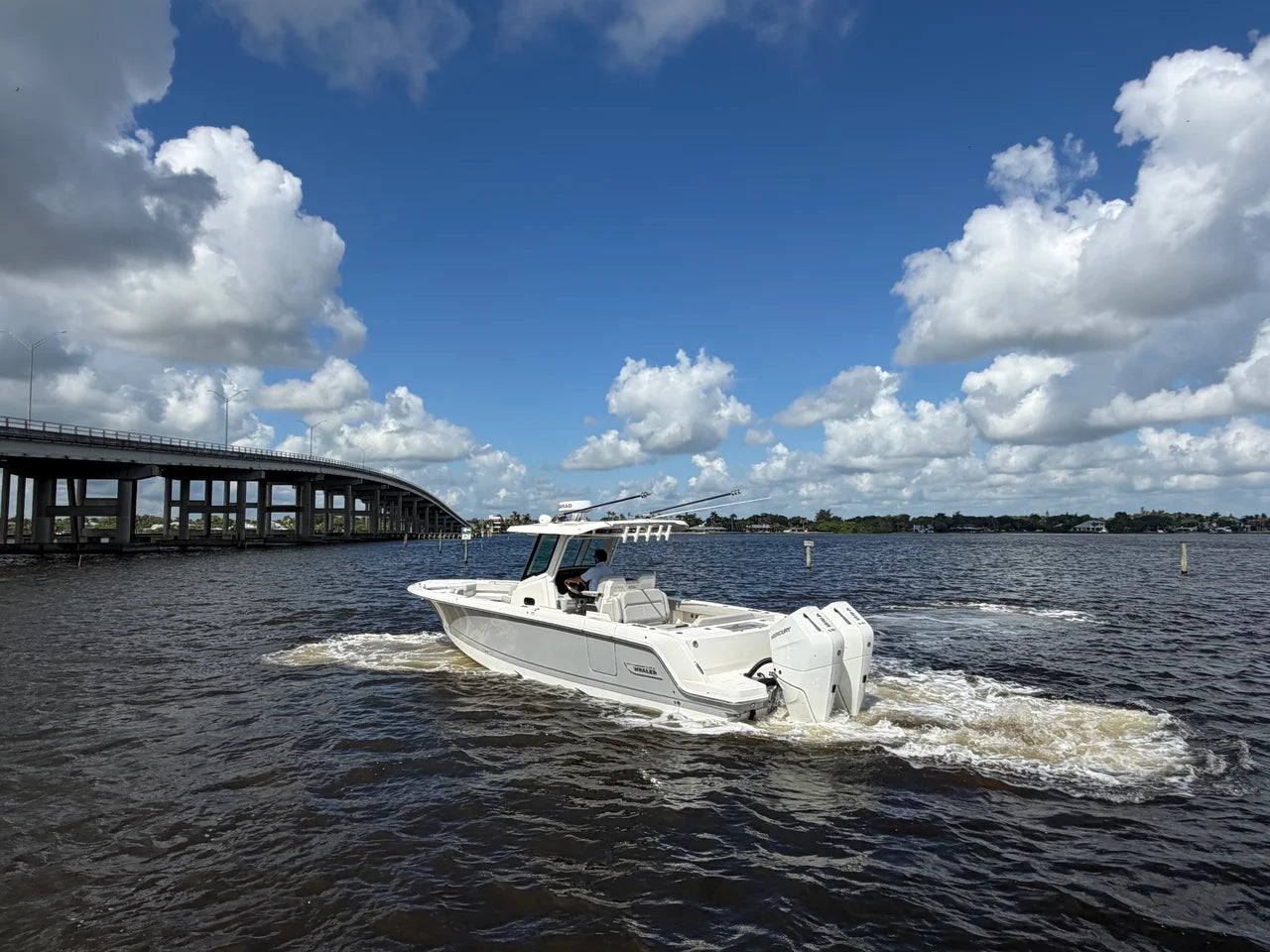 2026 Boston Whaler 330 Outrage 33.0 feet, Stuart, Florida #5