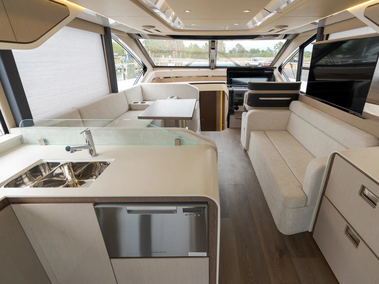 2026 Cruisers Yachts 57 FLY 57.0 feet, Panama City, FL #44