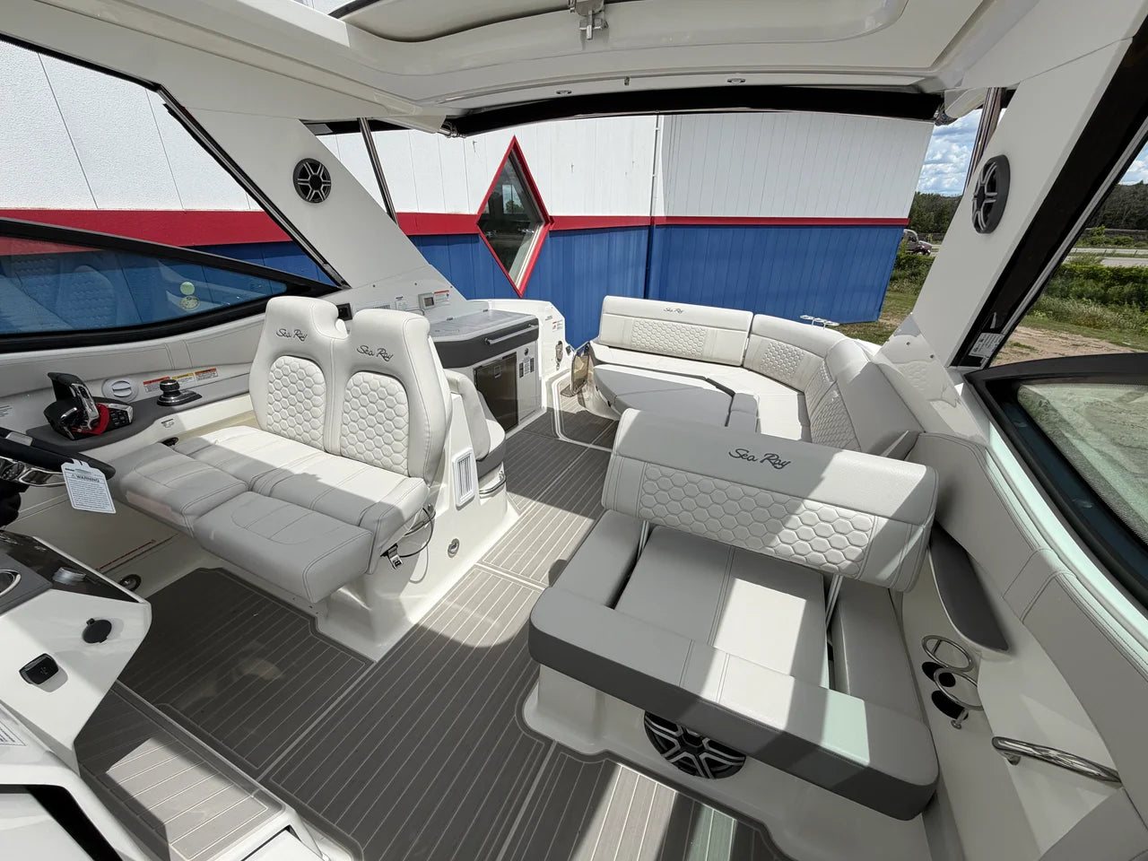 2026 Sea Ray Sundancer 320 32.0 feet, Rogers, MN #56