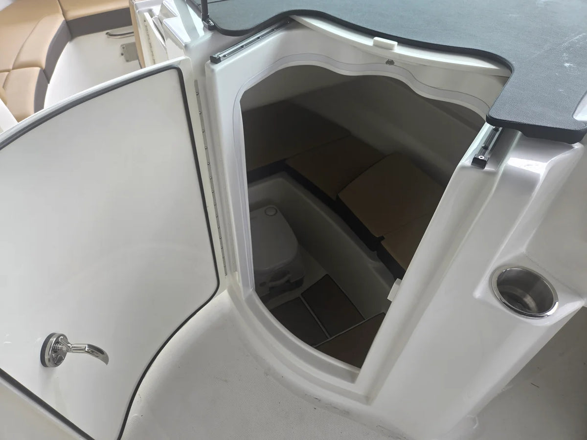 2026 Sea Ray SDX 230 Outboard 23.0 feet, Charleston, SC #11