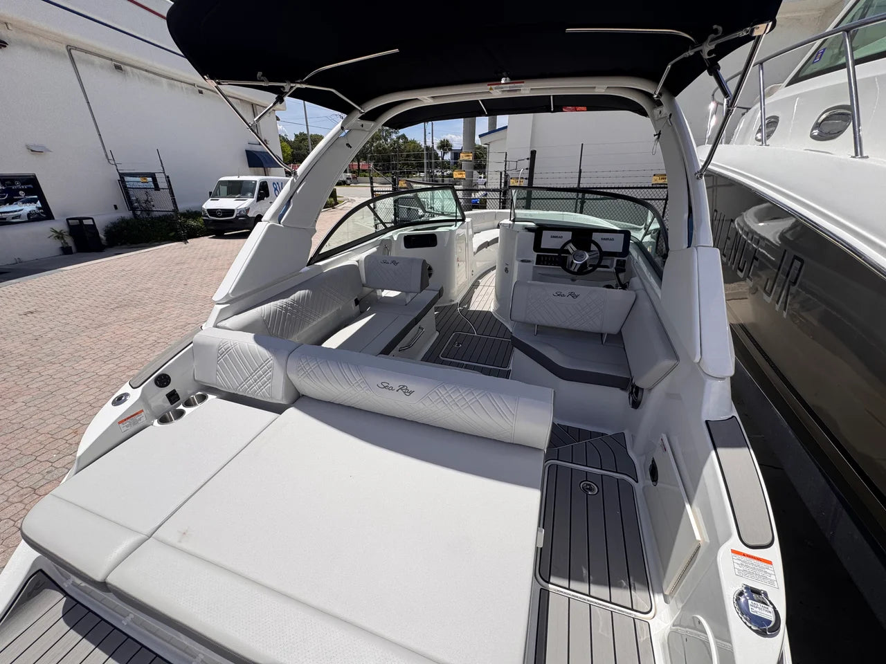 2026 Sea Ray SDX 230 Outboard 23.0 feet, Pompano Beach, Florida #8