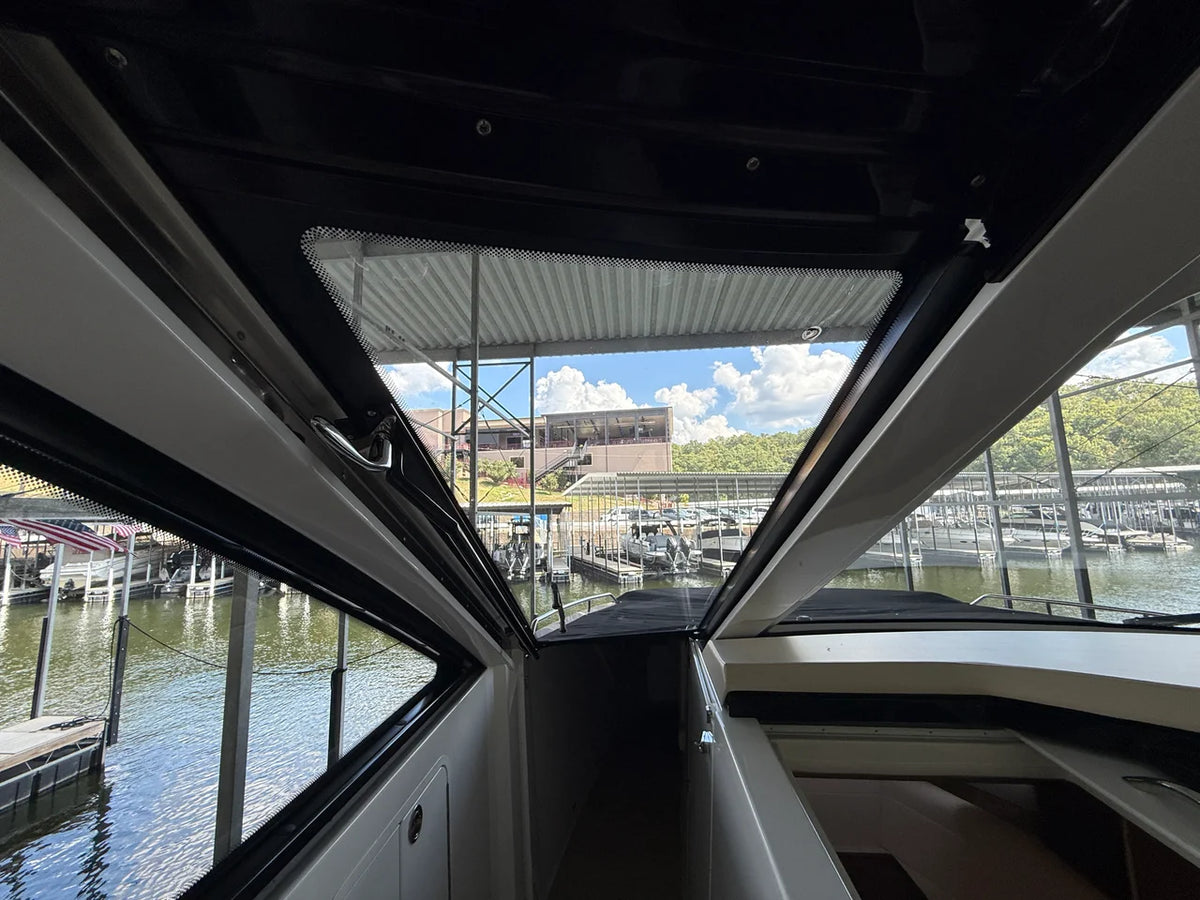 2027 Cruisers Yachts 42 GLS 42.0 feet, Lake Ozark, MO #63